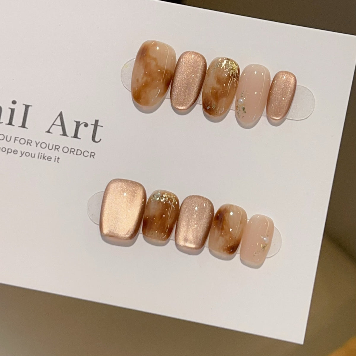 [Chocolate Sauce] Amber Blended Gold Foil Brown Cat's Eye Handmade Nail Art 583 Models with Box Toolkit