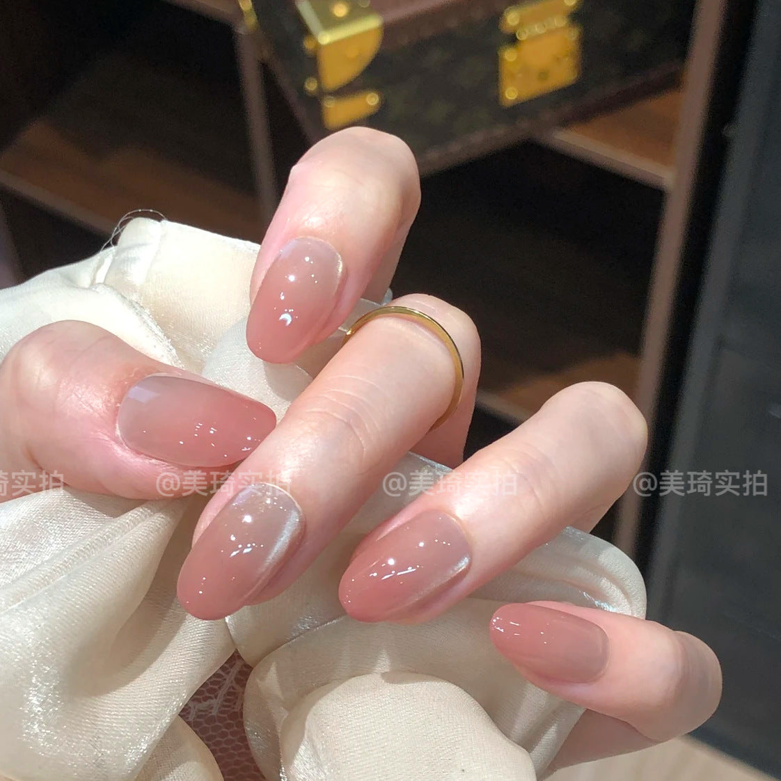 [Ningguang] Huanhuan Nude Gradient Ice Transparent Cat-Eye Pure Handmade Wear-On Nail 48 Styles with Box and Tool Bag
