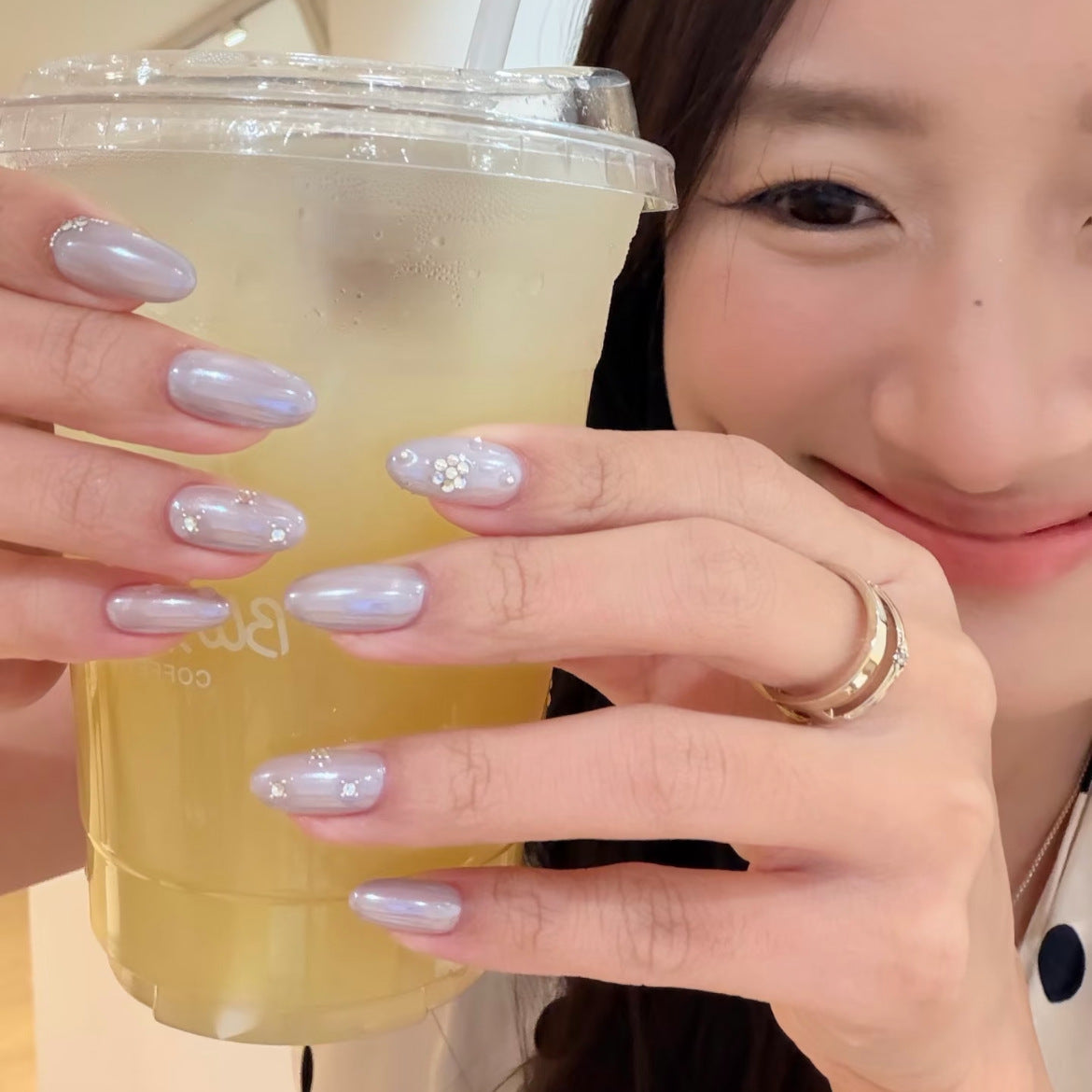 [Taro Ice Cream] Purple Cat's Eye Hailey Pink Diamond-Encrusted Handmade Wear-On Nail 712 Style with Box Tool Bag