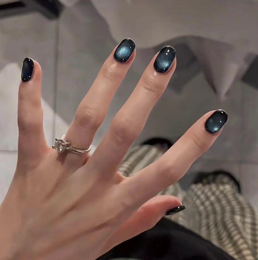 [Dark Night Galaxy] Cat's Eye Blue Tear Glass Bead High-Quality Autumn/Winter Short Nails Pure Handmade Wear Nails 4 Styles