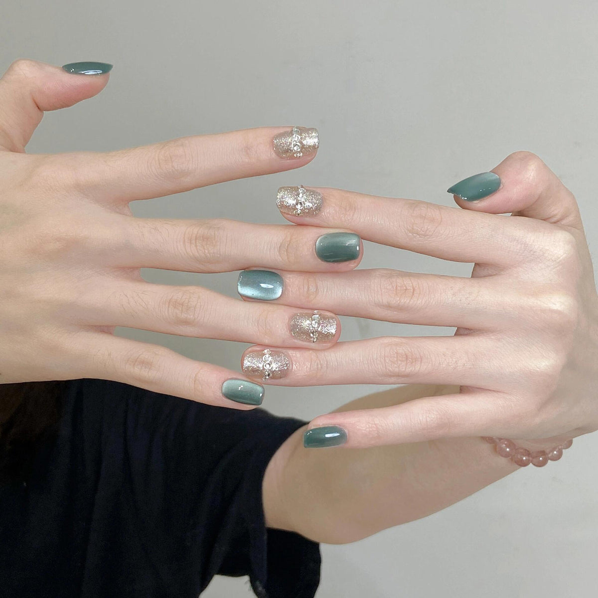 [Jade Liuli] Handmade Wear-On Nails with a High-End Cat's Eye 2024 New Style Wedding Nails Maternity Nails 578 Styles