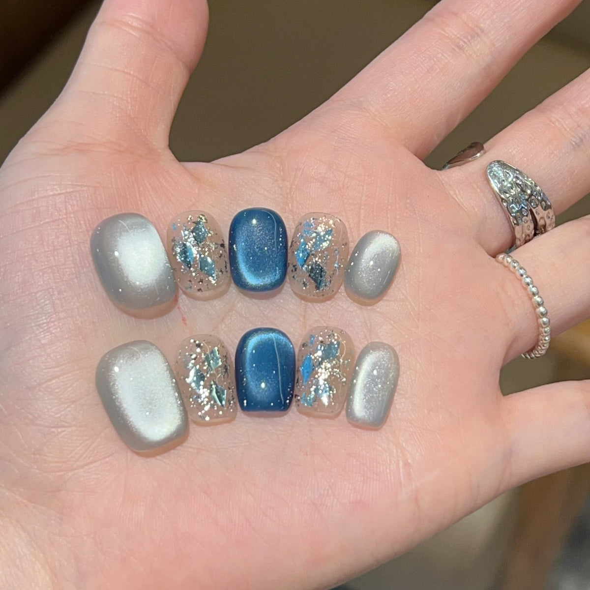[Sleepless Island] Blue glass bead side-glow cat-eye color handmade press-on nail H418 with box tool kit