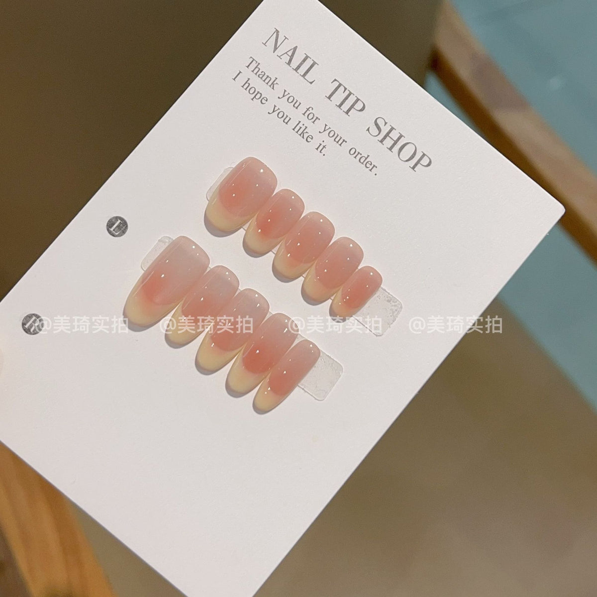 [Melon] Nude Pink Cat Eye Cream Yellow French Blush Handmade Wearable Nails J570 Style with Box Tool Bag