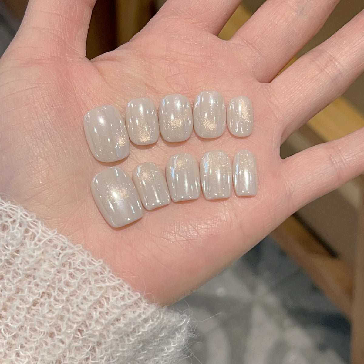 [Rusibai] Milky White Cat's Eye Hailey Pink Brightening Pure Handmade Wearable Nail H522 with Box Tool Bag
