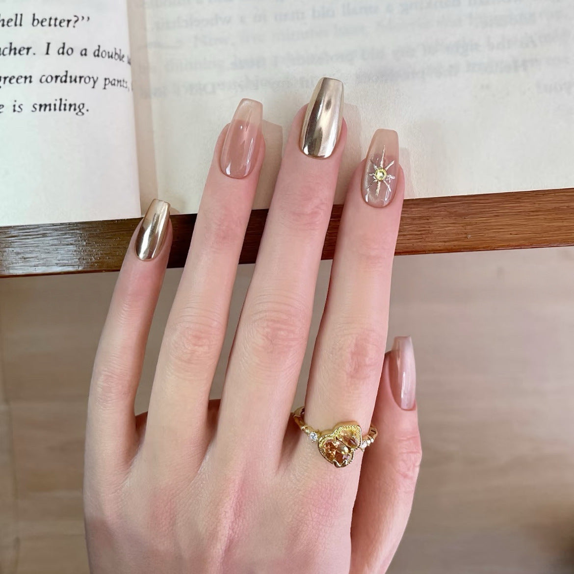 [Gilded Fragmented Gray] Nude Cat's Eye Champagne Magic Mirror Pink Pure Handmade Wear-On Nail H137 Style with Box Tool Bag