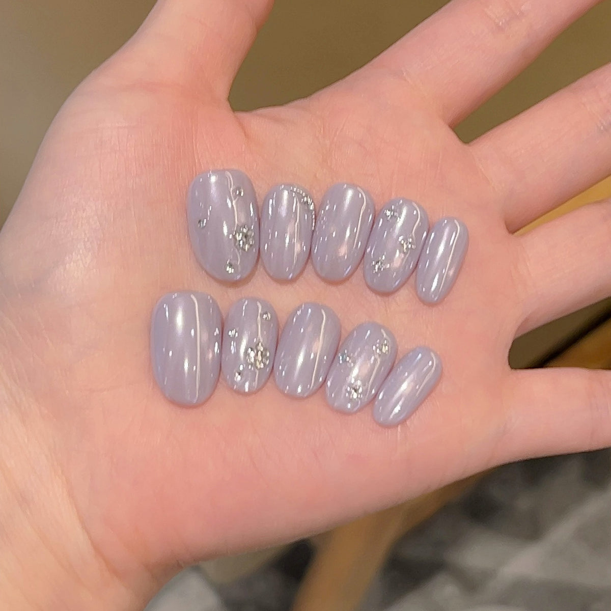 [Taro Ice Cream] Purple Cat's Eye Hailey Pink Diamond-Encrusted Handmade Wear-On Nail 712 Style with Box Tool Bag