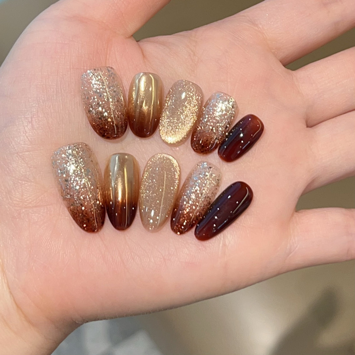 [Maitian] Brown Cat's Eye Coffee Gradient Sparkling Pure Handmade Wear-On Nail J544 Model with Box Tool Bag