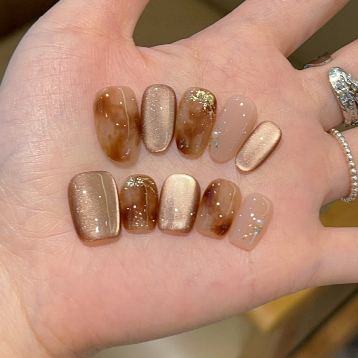 [Chocolate Sauce] Amber Blended Gold Foil Brown Cat's Eye Handmade Nail Art 583 Models with Box Toolkit