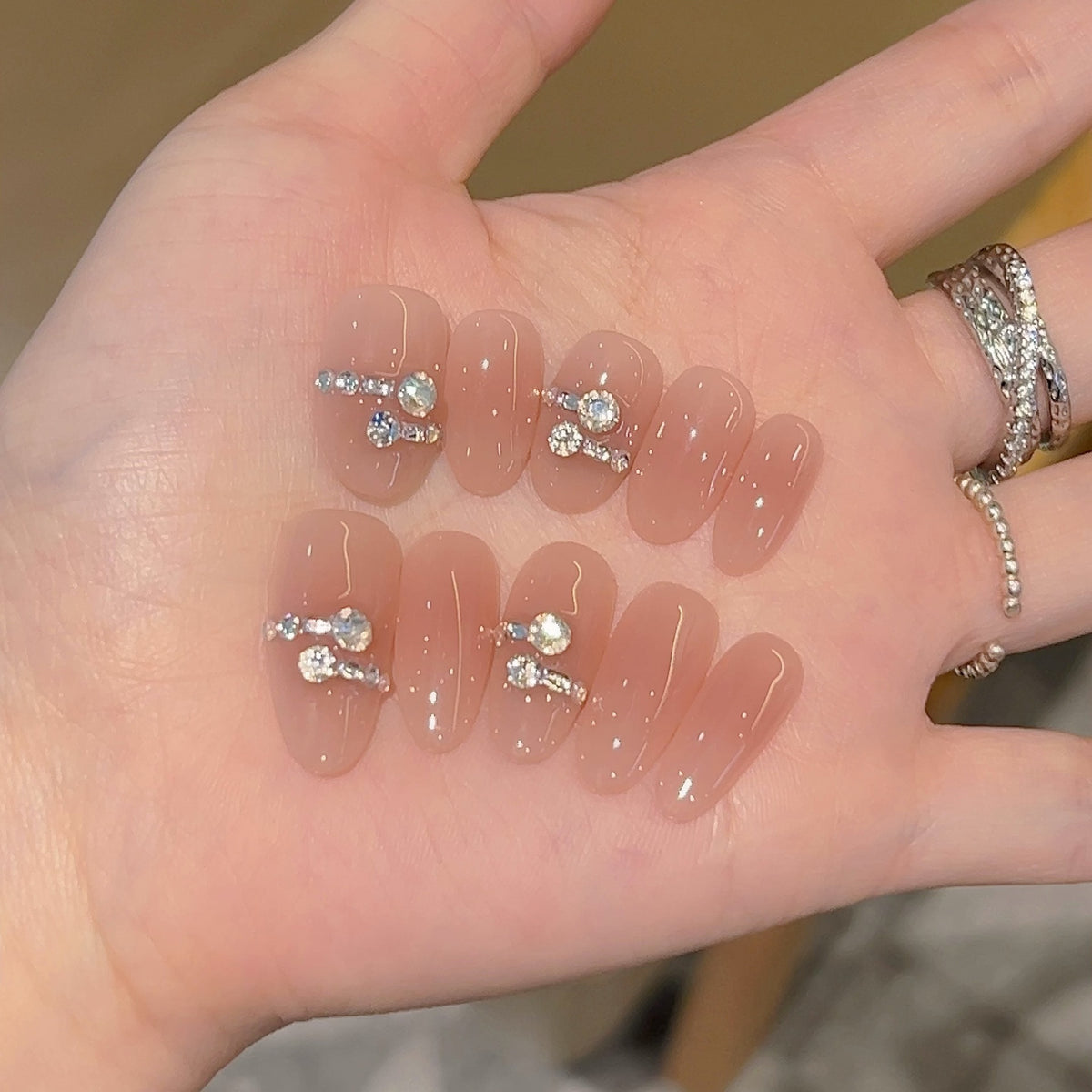 [Rose Crystal Ice Love] Huanhuan Blush with Diamonds and Precious Touch Pure Handmade Wear-On Nail 717 Style with Box and Tool Bag